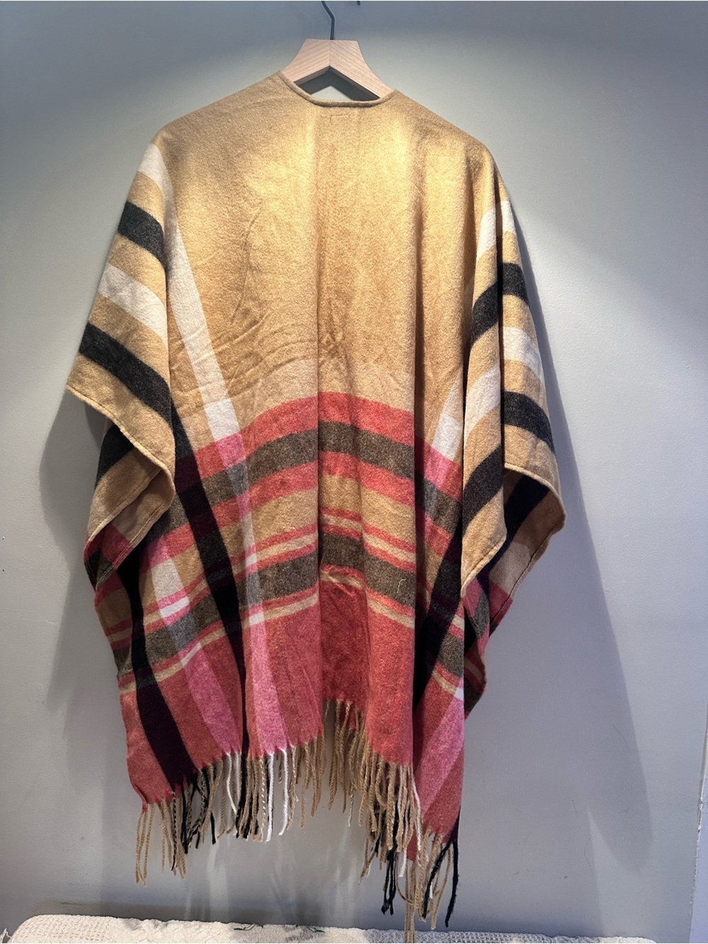Woolrich Women's Multi-Color Plaid Fringe Wrap Coatigan - Beige & Rust - Picture 5 of 8